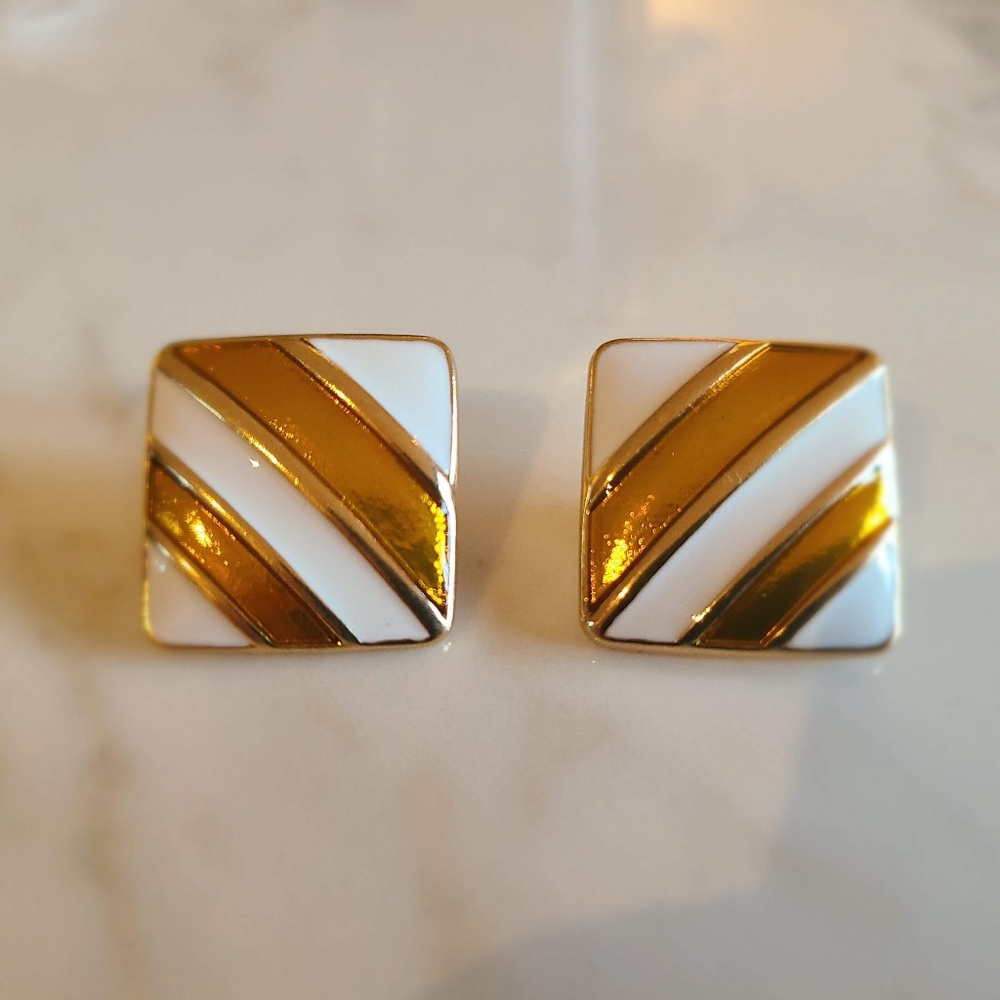 White and Enamel Gold Tone Clip on Statement Earrings